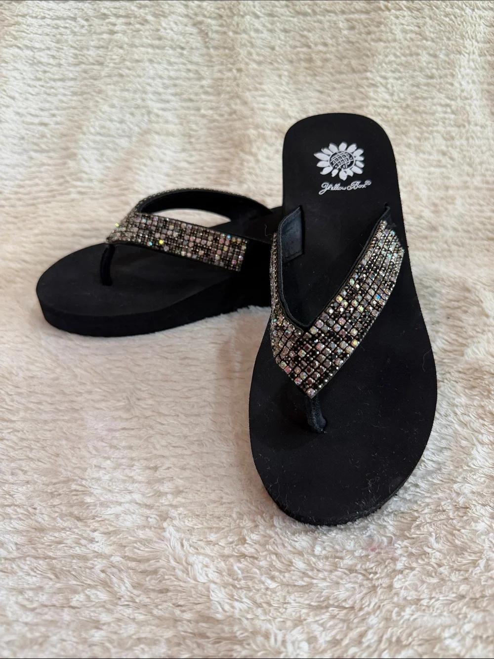 Yellow Box Black Rhinestone V-strap Sandals - Picture 3 of 5